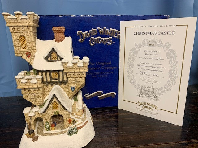 David Winter Cottages Christmas Castle
